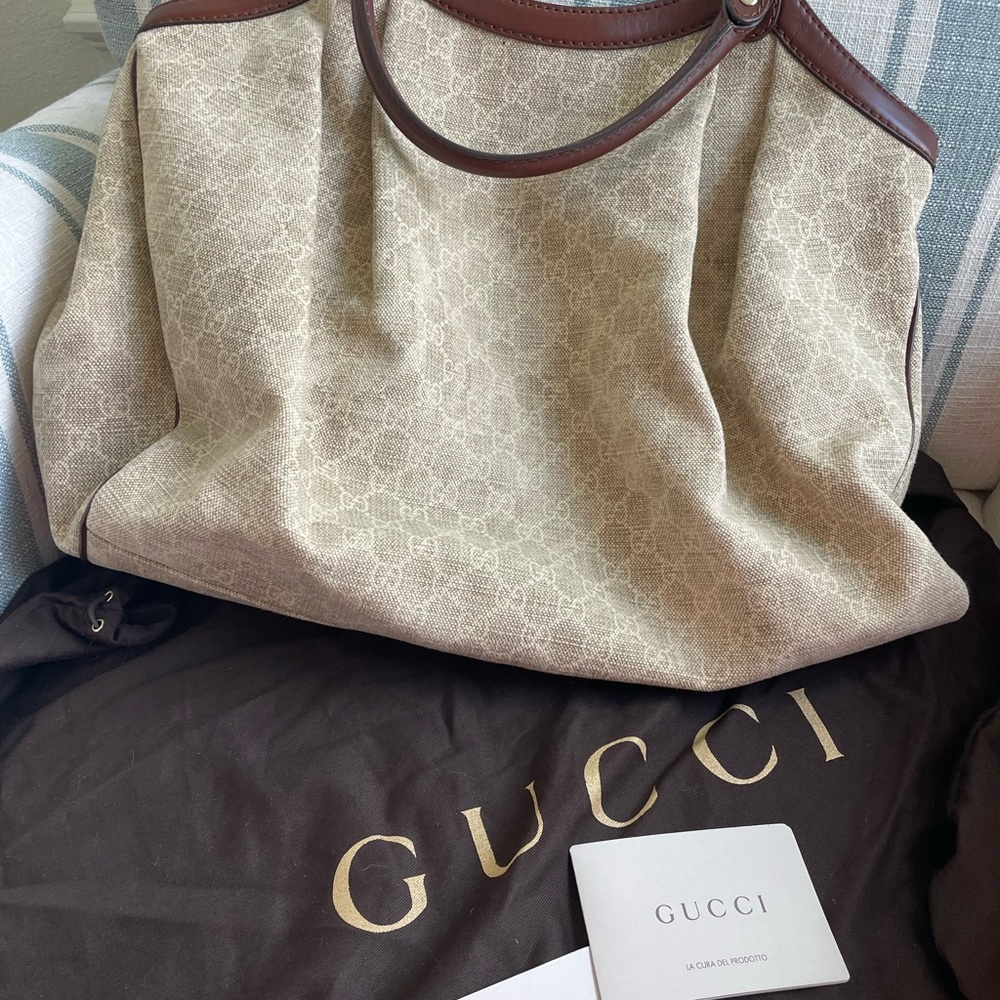 Gucci Bag - Picture 4 of 6
